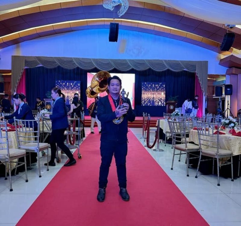 502873692_10233529434752563_128324972201607170_n